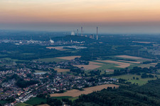 Ruhr Oel GmbH, Windpark Halde Oberscholven, Uniper Kraftwerke im Ortsteil Scholven in Gelsenkirchen im Bundesland Nordrhein-Westfalen, Deutschland
