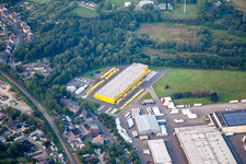 Gewerbegebiet und Firmenansiedlung entlang der Ruhrau in Essen im Ortsteil Horst im Bundesland Nordrhein-Westfalen, Deutschland