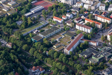 Schulgebäude der Mathilde Weber Schule und der Kaufmännischen Berufsschule in Tübingen im Ortsteil Derendingen im Bundesland Baden-Württemberg, Deutschland