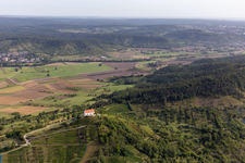 Luftbild von Wurmlinger Sankt Remigius Kapelle im Ortsteil Wurmlingen in Rottenburg am Neckar im Bundesland Baden-Württemberg, Deutschland