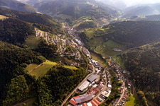 Luftbild von Treyer Paletten im Ortsteil Bad Peterstal in Bad Peterstal-Griesbach im Bundesland Baden-Württemberg, Deutschland