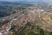 Stadtgebiet mit Außenbezirken und Innenstadtbereich in Oberkirch im Ortsteil Gaisbach im Bundesland Baden-Württemberg, Deutschland