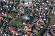 Landmaschinen im Ortsteil Ebersweier in Durbach im Bundesland Baden-Württemberg, Deutschland