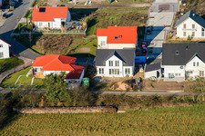 Neubaugebiet An den Tongruben in Rheinzabern im Bundesland Rheinland-Pfalz, Deutschland aus der Vogelperspektive