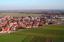Töpferring von Westen in Rheinzabern im Bundesland Rheinland-Pfalz, Deutschland