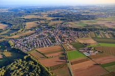 Schrägluftbild von Ortsansicht aus Nordwesten im Ortsteil Sondernheim in Germersheim im Bundesland Rheinland-Pfalz, Deutschland
