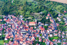 Luftbild von Ortsansicht der Straßen und Häuser der Wohngebiete im Ortsteil Reicholzheim in Wertheim im Bundesland Baden-Württemberg, Deutschland