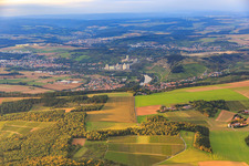 Ortsansicht am Main von Süden im Ortsteil Lengfurt in Triefenstein im Bundesland Bayern, Deutschland