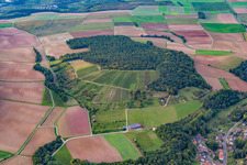 Luftaufnahme von Ortsteil Dertingen in Wertheim im Bundesland Baden-Württemberg, Deutschland