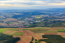 Ortsansicht am Main von Süden im Ortsteil Trennfeld in Triefenstein im Bundesland Bayern, Deutschland