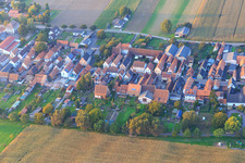 Raiffeisenstr in Freckenfeld im Bundesland Rheinland-Pfalz, Deutschland
