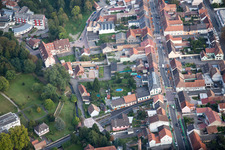 Luftaufnahme von Bischwiller im Bundesland Bas-Rhin, Frankreich