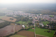 Schirrhein im Bundesland Bas-Rhin, Frankreich von oben