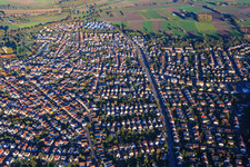 Friedenstraße von Westen in Lorsch im Bundesland Hessen, Deutschland