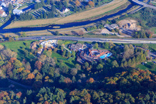Rotherma Thermalbad und Saunapark an der Murg und der B462 in Gaggenau im Bundesland Baden-Württemberg, Deutschland