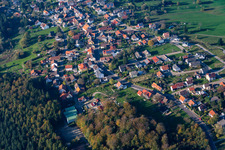 Schrägluftbild von Ortsteil Freiolsheim in Gaggenau im Bundesland Baden-Württemberg, Deutschland