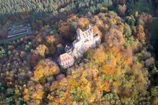 Erlenbach, Burg Berwartstein in Erlenbach bei Dahn im Bundesland Rheinland-Pfalz, Deutschland vom Flugzeug aus