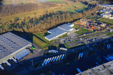 Schrägluftbild von Gewerbegebiet Horst, Alfa Aesar GmbH im Ortsteil Minderslachen in Kandel im Bundesland Rheinland-Pfalz, Deutschland