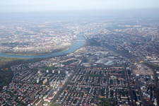 Schrägluftbild von Lindenhof im Ortsteil Niederfeld in Mannheim im Bundesland Baden-Württemberg, Deutschland