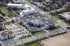 Schrägluftbild von Gewerbegebiet und Firmenansiedlung Track&Trace Academy und Europa Hotel im Ortsteil Auerbach in Bensheim im Bundesland Hessen, Deutschland