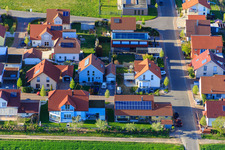 Ahornweg in Steinweiler im Bundesland Rheinland-Pfalz, Deutschland von oben