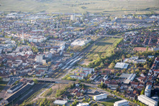 Bahnhof im Ortsteil Queichheim in Landau in der Pfalz im Bundesland Rheinland-Pfalz, Deutschland