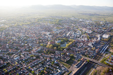 Drohnenaufname von Landau in der Pfalz im Bundesland Rheinland-Pfalz, Deutschland