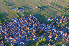 Kreuzerhöhung in Kirrweiler im Bundesland Rheinland-Pfalz, Deutschland