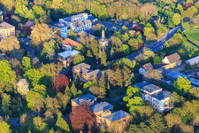 Schrägluftbild von Vitos Klinik für forensische Psychiatrie Riedstadt im Ortsteil Philippshospital im Bundesland Hessen, Deutschland