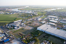 Industrie- und Gewerbegebiet NO mit Grieshaber Logistic Group AG in Biebesheim am Rhein im Bundesland Hessen, Deutschland aus der Luft
