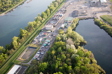 Luftaufnahme von Lauterbourg (Elsaß), Industrie am Rhein im Bundesland Bas-Rhin, Frankreich
