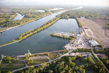 Lauterbourg im Bundesland Bas-Rhin, Frankreich aus der Vogelperspektive