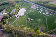 Neewiller-près-Lauterbourg im Bundesland Bas-Rhin, Frankreich aus der Luft betrachtet