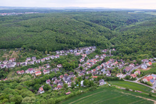 Hennebergstr im Ortsteil Mainberg in Schonungen im Bundesland Bayern, Deutschland