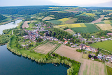 Meinbrexen von Süden in Lauenförde im Bundesland Niedersachsen, Deutschland