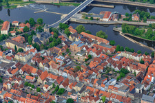 Bäckerstraße, Münster St. Bonifatius und Papenschule in Hameln im Bundesland Niedersachsen, Deutschland
