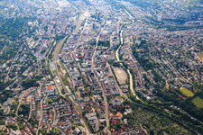 Stadtansicht aus Westen an der Enz mit Westliche Karl-Friedrich-Straße im Ortsteil Weststadt in Pforzheim im Bundesland Baden-Württemberg, Deutschland
