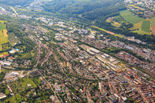 Gewerbegebiet zwischen Redtenbacherstraße und Eutinger Straße(B10) im Ortsteil Nordstadt in Pforzheim im Bundesland Baden-Württemberg, Deutschland