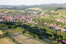 Lembach im Bundesland Bas-Rhin, Frankreich aus der Drohnenperspektive
