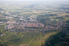 Luftaufnahme von Wissembourg im Bundesland Bas-Rhin, Frankreich