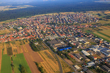 Luftbild von Industriegebiet Industriestraße mit LINHARDT Hambrücken GmbH im Bundesland Baden-Württemberg, Deutschland