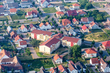 Gebäude des Seniorenzentrums Haus Edelberg Senioren-Zentrum Lingenfeld in Lingenfeld im Bundesland Rheinland-Pfalz, Deutschland