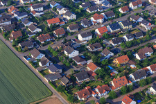 Brucknerstr in Ottersheim bei Landau im Bundesland Rheinland-Pfalz, Deutschland