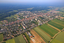 Stadtübersicht aus Norden in Kandel im Bundesland Rheinland-Pfalz, Deutschland