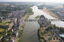 Drohnenbild von Amboise im Bundesland Indre-et-Loire, Frankreich