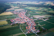 Erlenbach bei Kandel im Bundesland Rheinland-Pfalz, Deutschland