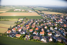 Drohnenaufname von Scheibenhard im Bundesland Bas-Rhin, Frankreich