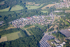 Oberhoffen-sur-Moder im Bundesland Bas-Rhin, Frankreich aus der Vogelperspektive