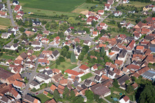 Steinseltz im Bundesland Bas-Rhin, Frankreich von oben