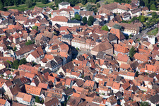 Luftbild von Wissembourg im Bundesland Bas-Rhin, Frankreich